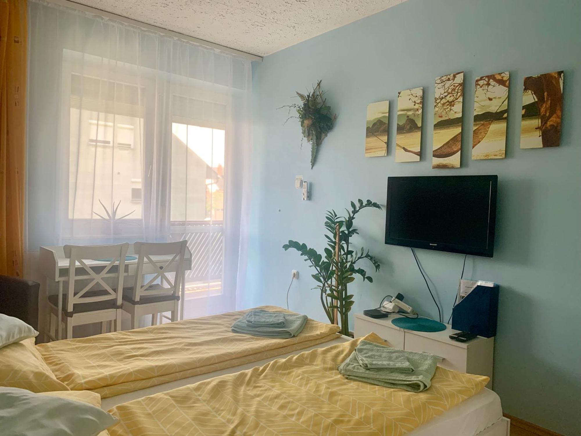 Aloe Apartman Sopron Exterior photo