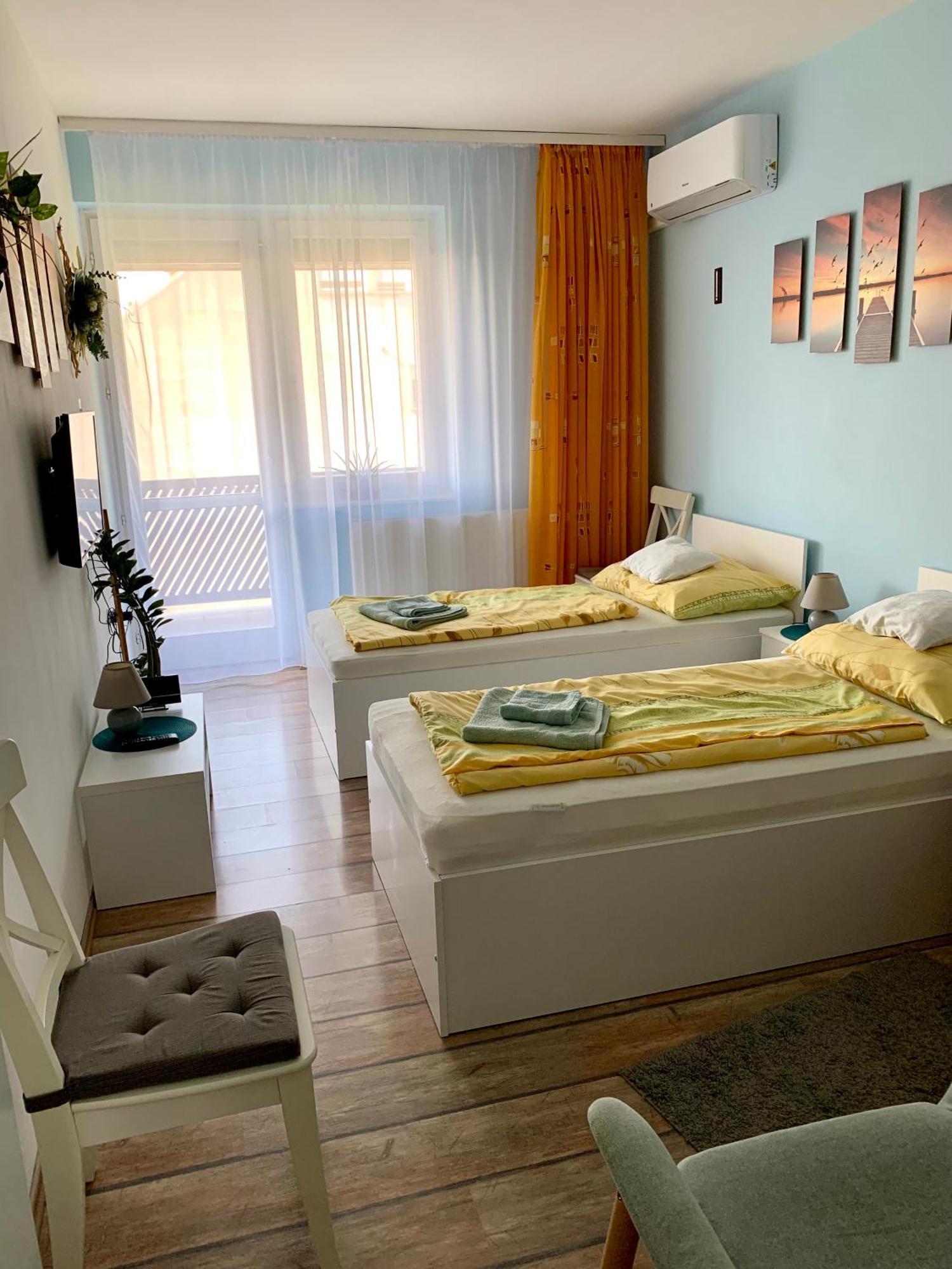 Aloe Apartman Sopron Exterior photo